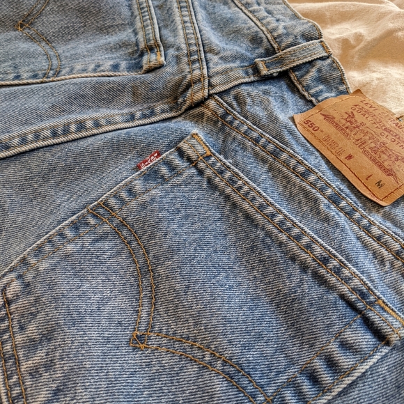 Levi's Denim Shorts - Picture 3 of 5